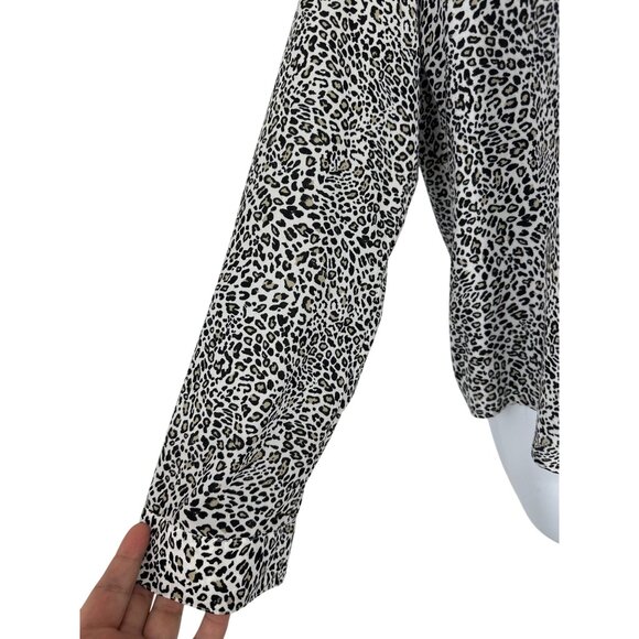 Chico's Leopard Print Button-Up Roll Tab Sleeve Tie Hem Blouse Womens Sz 1 US M - Picture 4 of 14